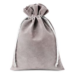 Velvet pouches 12 x 15 cm - silver Small bags 12x15 cm